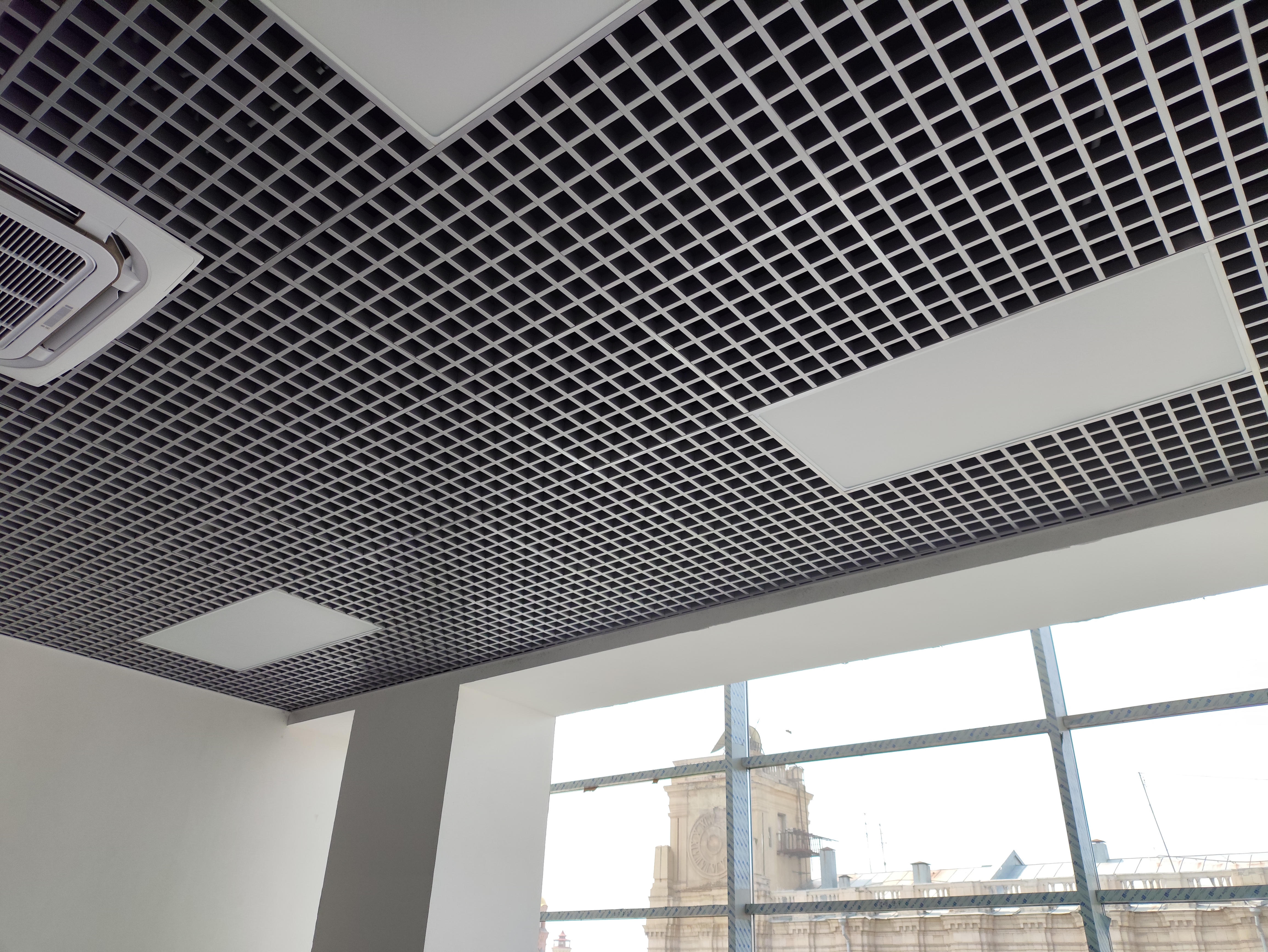 Потолок Грильято